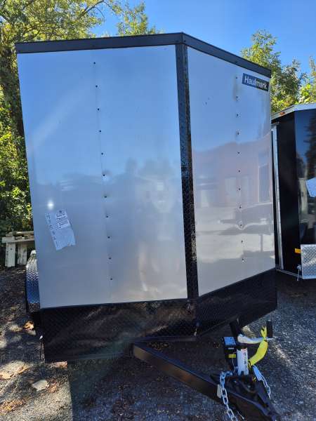 New 2026 Haulmark PASSPORT DELUXE Cargo / Enclosed Trailer