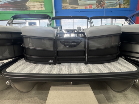 New 2026 Bennington 22' M Series SwingBack Tri-toon Boat