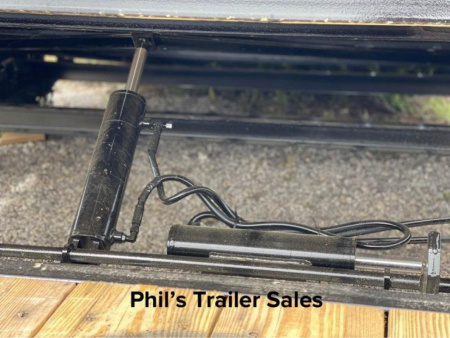 New Top Hat Trailers 83X22 TILT TRAILER Top Hat Trailers EQUIPMENT TRAILERS Equipment Trailer