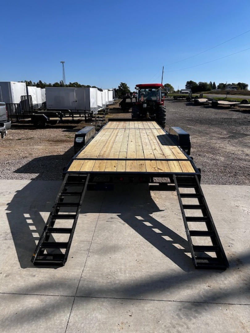 New 2026 Heartland 82x24 9.9 k car hauler / SLIDE OUT RAMPS Car / Racing Trailer