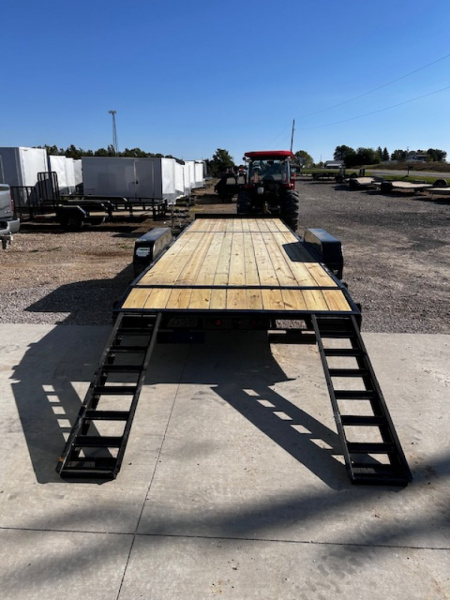 New 2026 Heartland 82x24 9.9 k car hauler / SLIDE OUT RAMPS Car / Racing Trailer