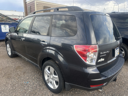 Used 2010 Subaru Forester AWD Car