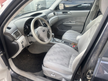 Used 2010 Subaru Forester AWD Car