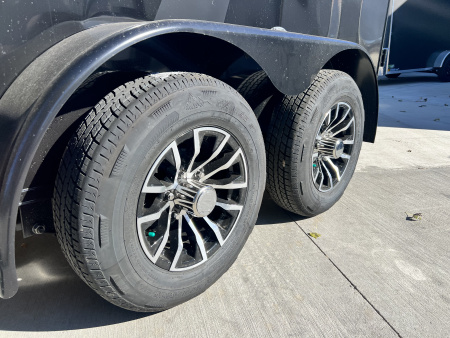 New 2026 AERO 7x12+v enclosed Cargo / Enclosed Trailer