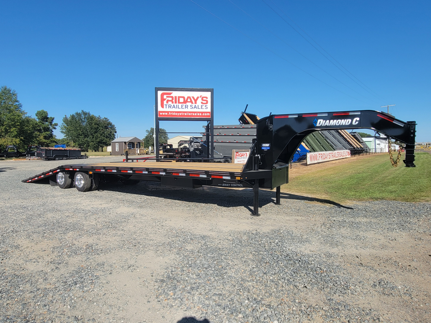 New 2026 Diamond C Trailers FMAX216 35' x 102" 40K Hydraulic Dovetail Pacesetter Edition Equipment Trailer