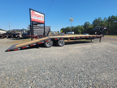 New 2026 Diamond C Trailers FMAX216 35' x 102" 40K Hydraulic Dovetail Pacesetter Edition Equipment Trailer