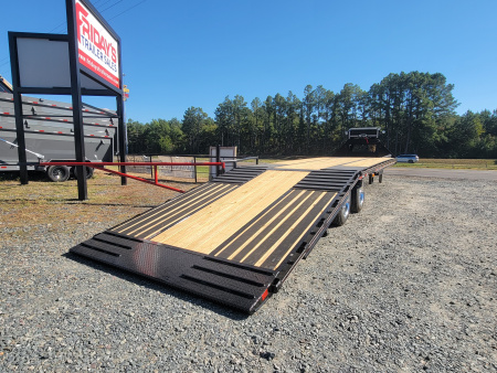 New 2026 Diamond C Trailers FMAX216 35' x 102" 40K Hydraulic Dovetail Pacesetter Edition Equipment Trailer