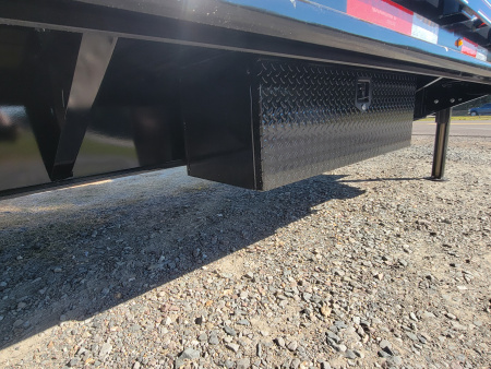 New 2026 Diamond C Trailers FMAX216 35' x 102" 40K Hydraulic Dovetail Pacesetter Edition Equipment Trailer