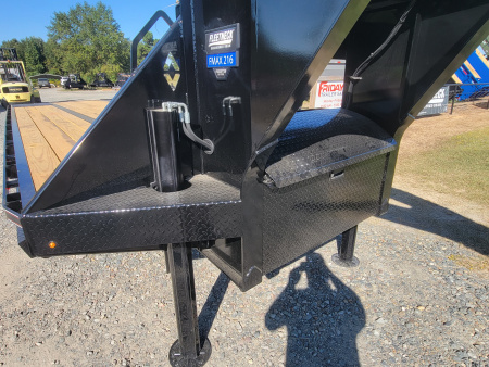 New 2026 Diamond C Trailers FMAX216 35' x 102" 40K Hydraulic Dovetail Pacesetter Edition Equipment Trailer