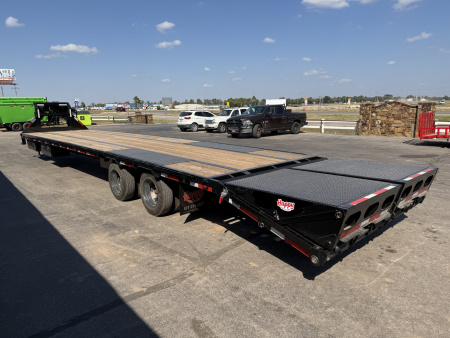 New 2026 MAXX-D 102"x40' GN Flatbed w/ Duals – LDX