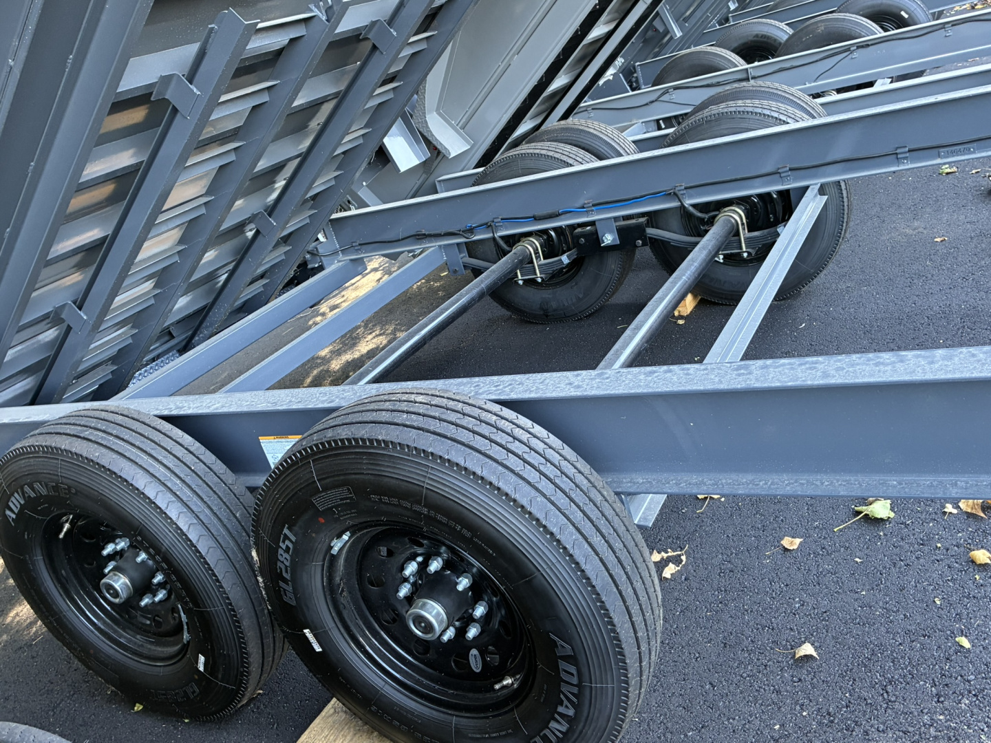 New 2026 Lamar Trailers 83"X16'-14K Bumper Pull Telescopic Dump Trailer