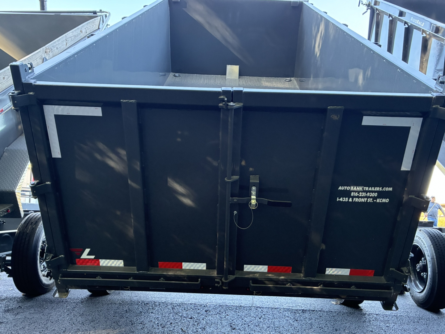 New 2026 Lamar Trailers 83"X16'-14K Bumper Pull Telescopic Dump Trailer