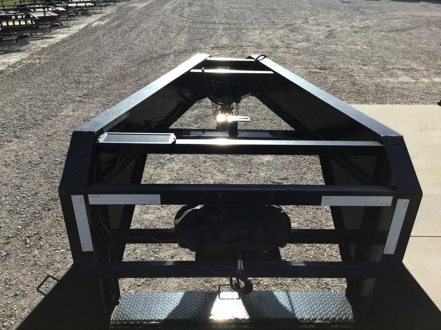 Used 2024 Trail Maxx 102"x40' GN Flatbed w/ Max Ramps