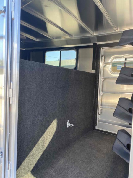New 2026 Logan 26' Stock Combo w/ Dual Man Doors