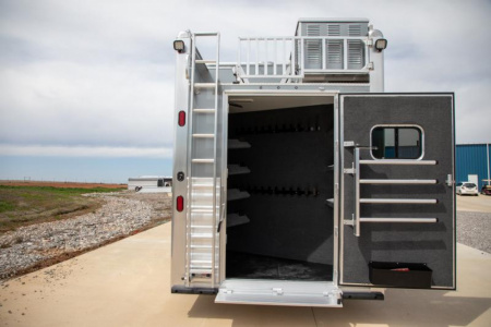 New 2023 Cimarron Norstar 4 Horse Sideload 15'6" Outlaw Living Quarter