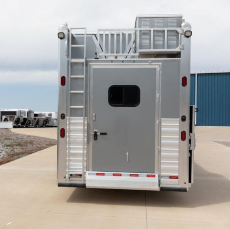 New 2023 Cimarron Norstar 4 Horse Sideload 15'6" Outlaw Living Quarter