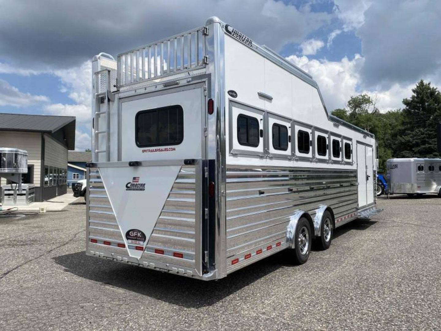 New 2024 Cimarron Norstar 6 Horse Trainer Trailer