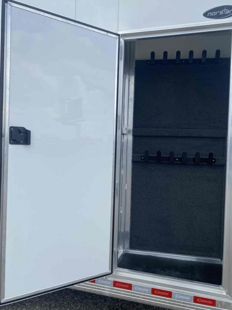 New 2024 Cimarron Norstar 6 Horse Trainer Trailer