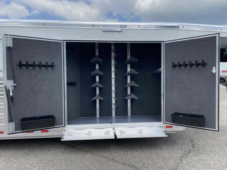 New 2024 Cimarron Norstar 6 Horse Trainer Trailer