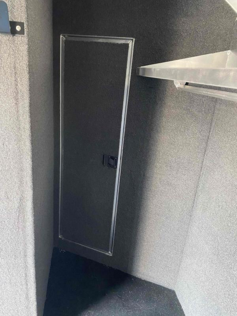 New 2024 Cimarron Norstar 2 Horse Gooseneck with Closet Tack