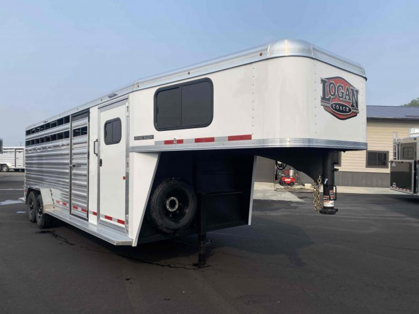 New 2026 Logan 22' Stock Combo w/ Dual Man Doors
