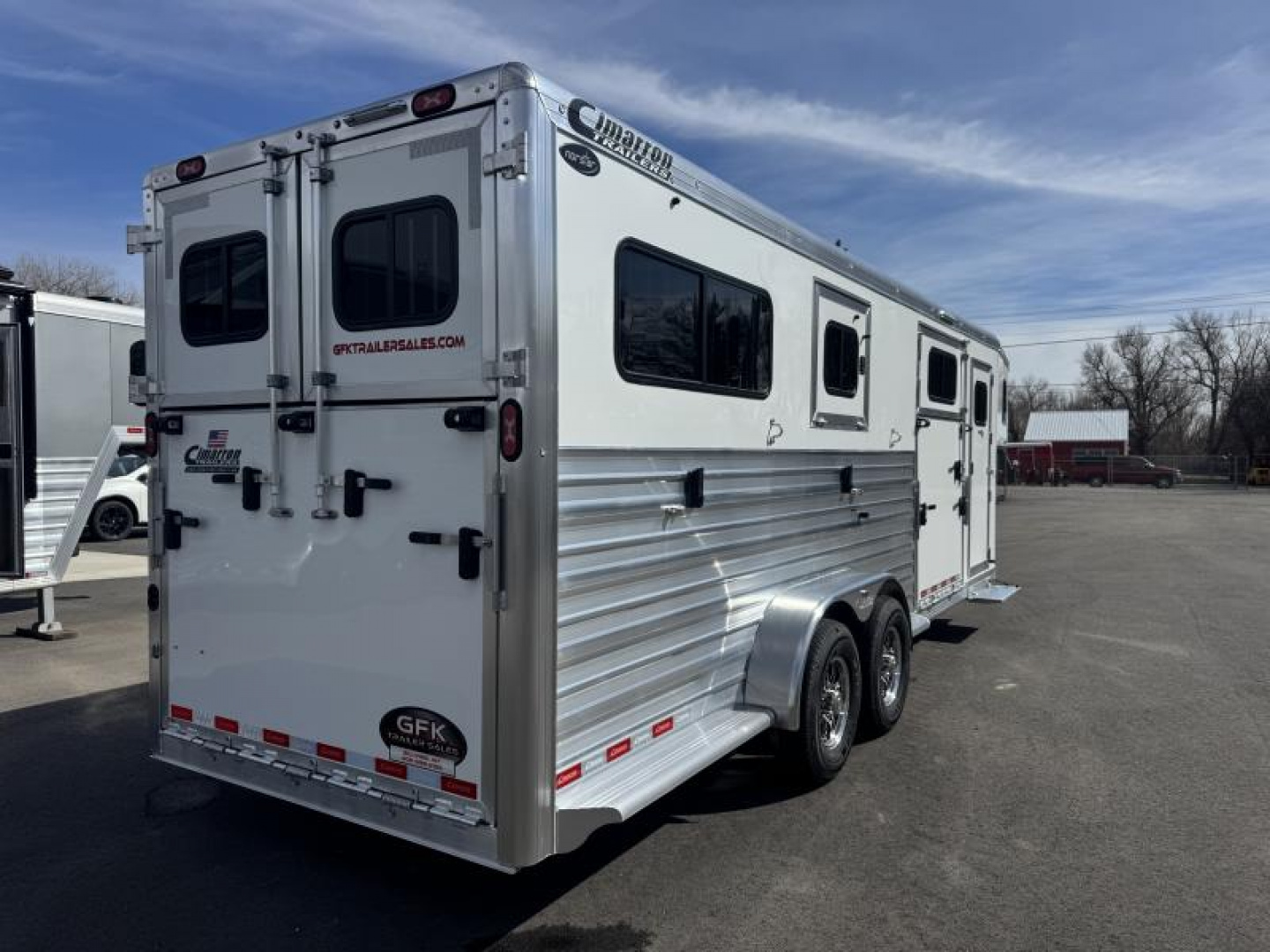 New 2025 Cimarron 2+1 Warmblood Gooseneck  Trailer