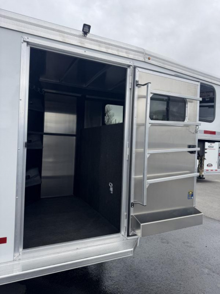 New 2026 Logan Bullseye 3 Horse Stock Combo Trailer