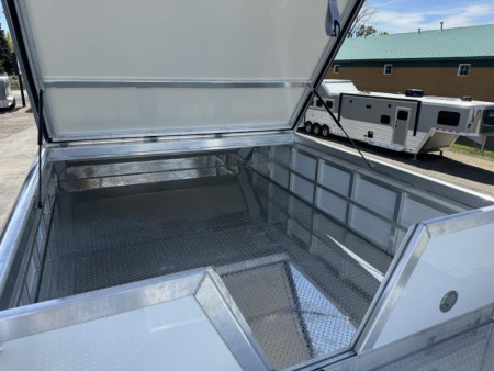 New 2025 Cimarron Norstar 7 Horse Trainer Trailer