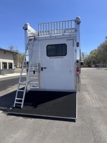 New 2025 Cimarron Norstar 7 Horse Trainer Trailer