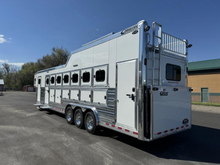 New 2025 Cimarron Norstar 7 Horse Trainer Trailer