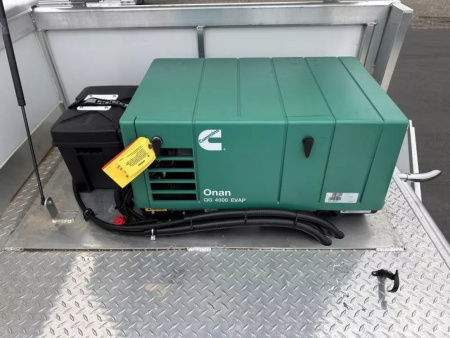 New 2025 Cimarron 3 Horse Side Load with 14'9" Living Quarter by Outlaw Conversions