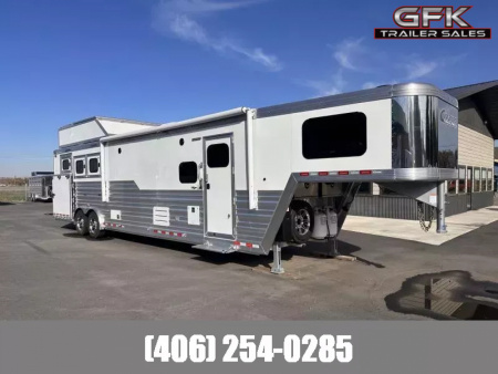 New 2025 Cimarron 3 Horse Side Load with 14'9  Living Quarter by Outlaw Conversions