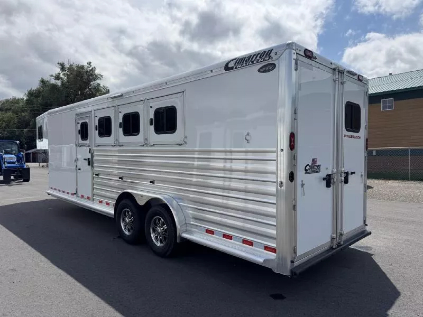 New 2026 Cimarron Norstar 4 Horse with Closet Tack