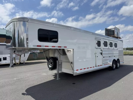 New 2026 Cimarron Norstar 4 Horse with Closet Tack