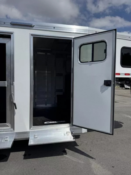 New 2026 Cimarron Norstar 4 Horse with Closet Tack