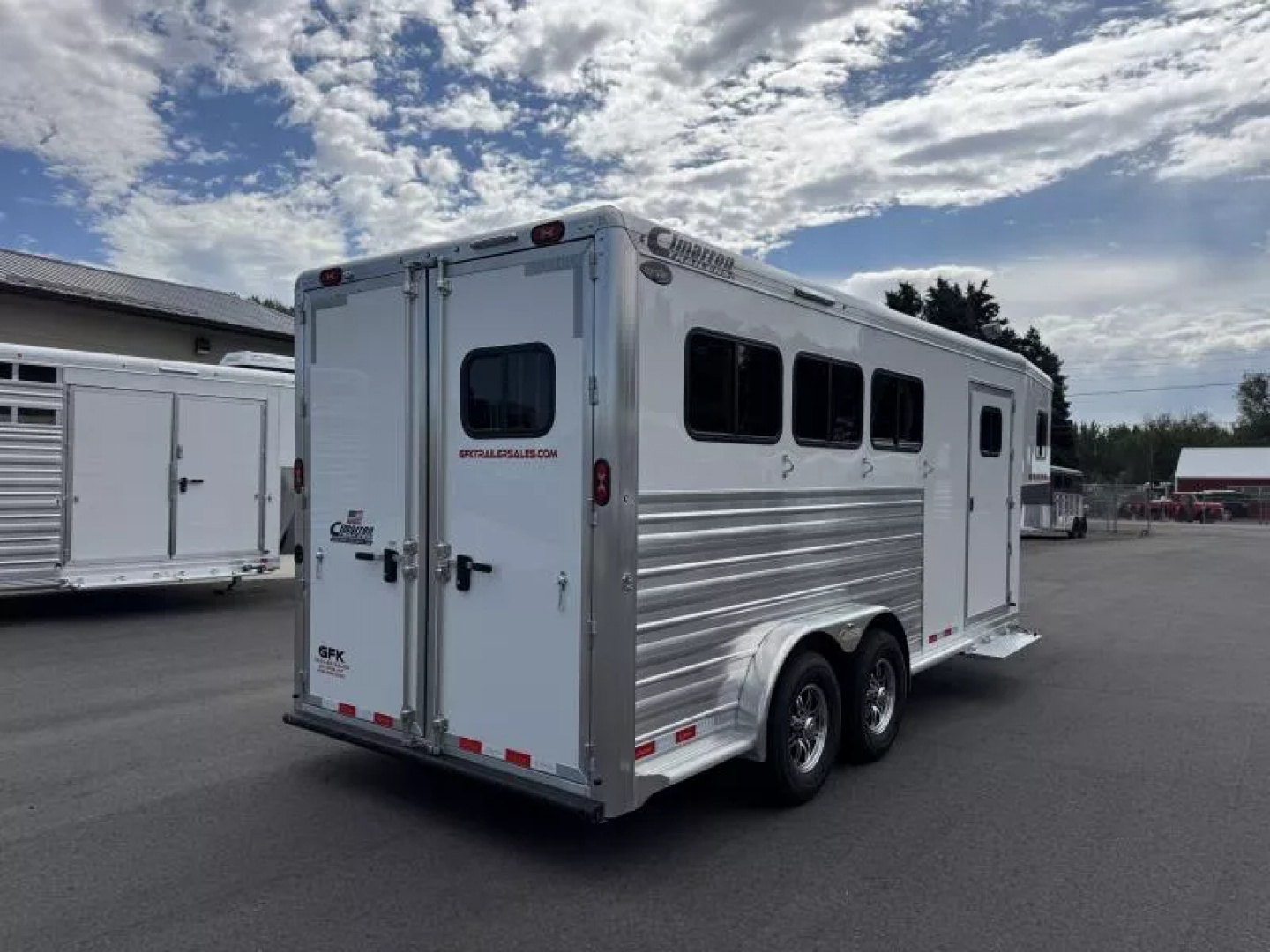 New 2026 Cimarron Norstar 3 Horse Gooseneck Trailer