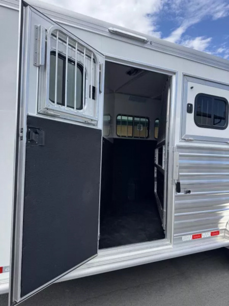 New 2026 Cimarron Norstar 3 Horse Gooseneck Trailer