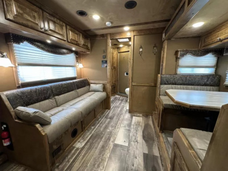 Used 2021 Cimarron Norstar 3 Horse with 15'6" Outlaw Conversions Living Quarter