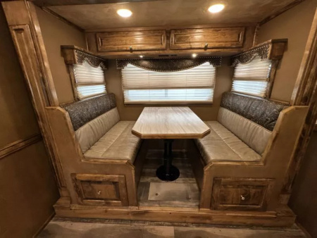 Used 2021 Cimarron Norstar 3 Horse with 15'6" Outlaw Conversions Living Quarter