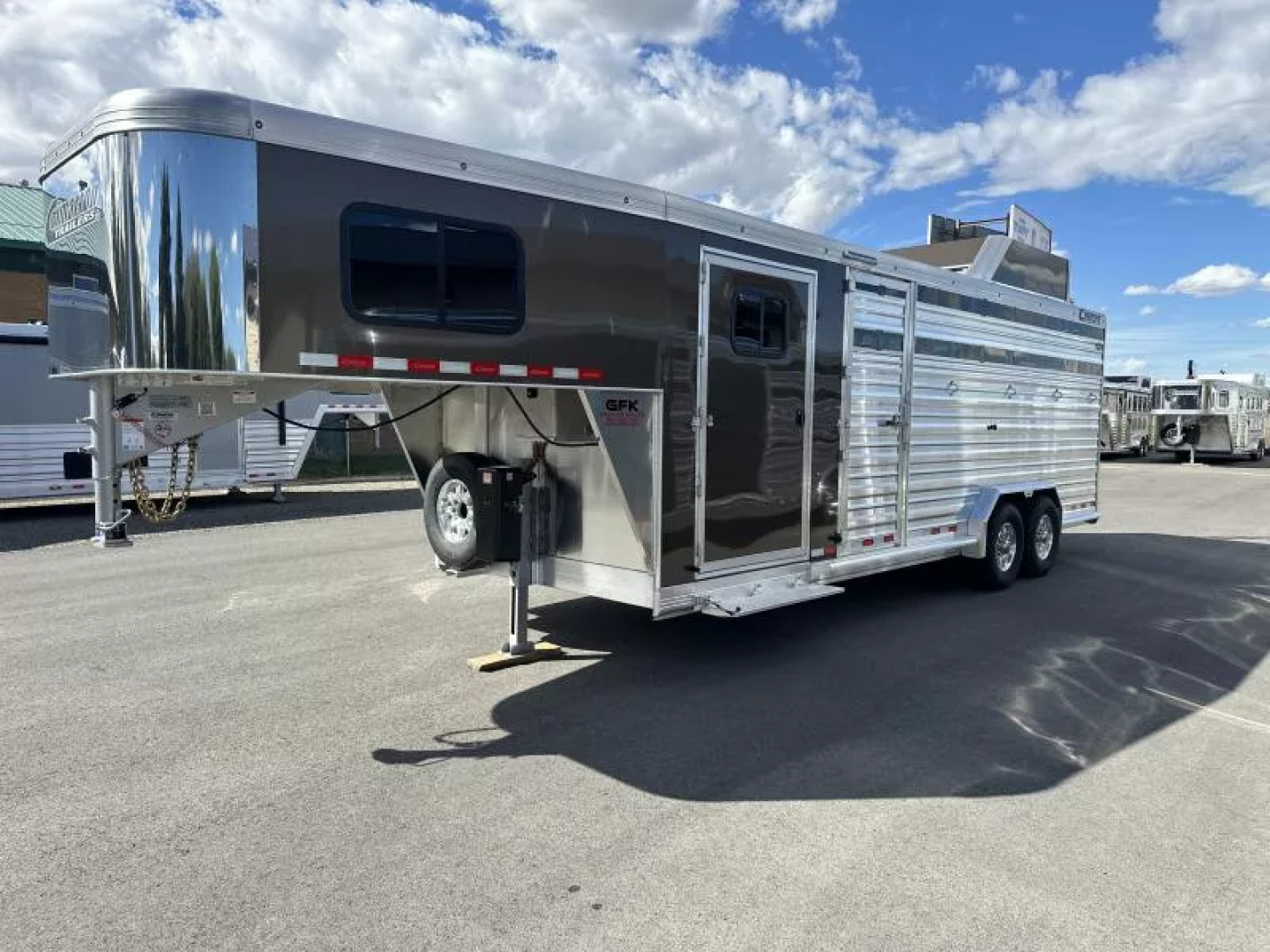 New 2026 Cimarron Lonestar 24' Stock Combo with Dual Man Doors