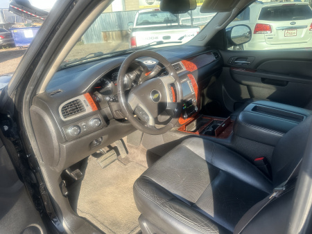 Used 2014 Chevrolet Suburban LTZ SUV