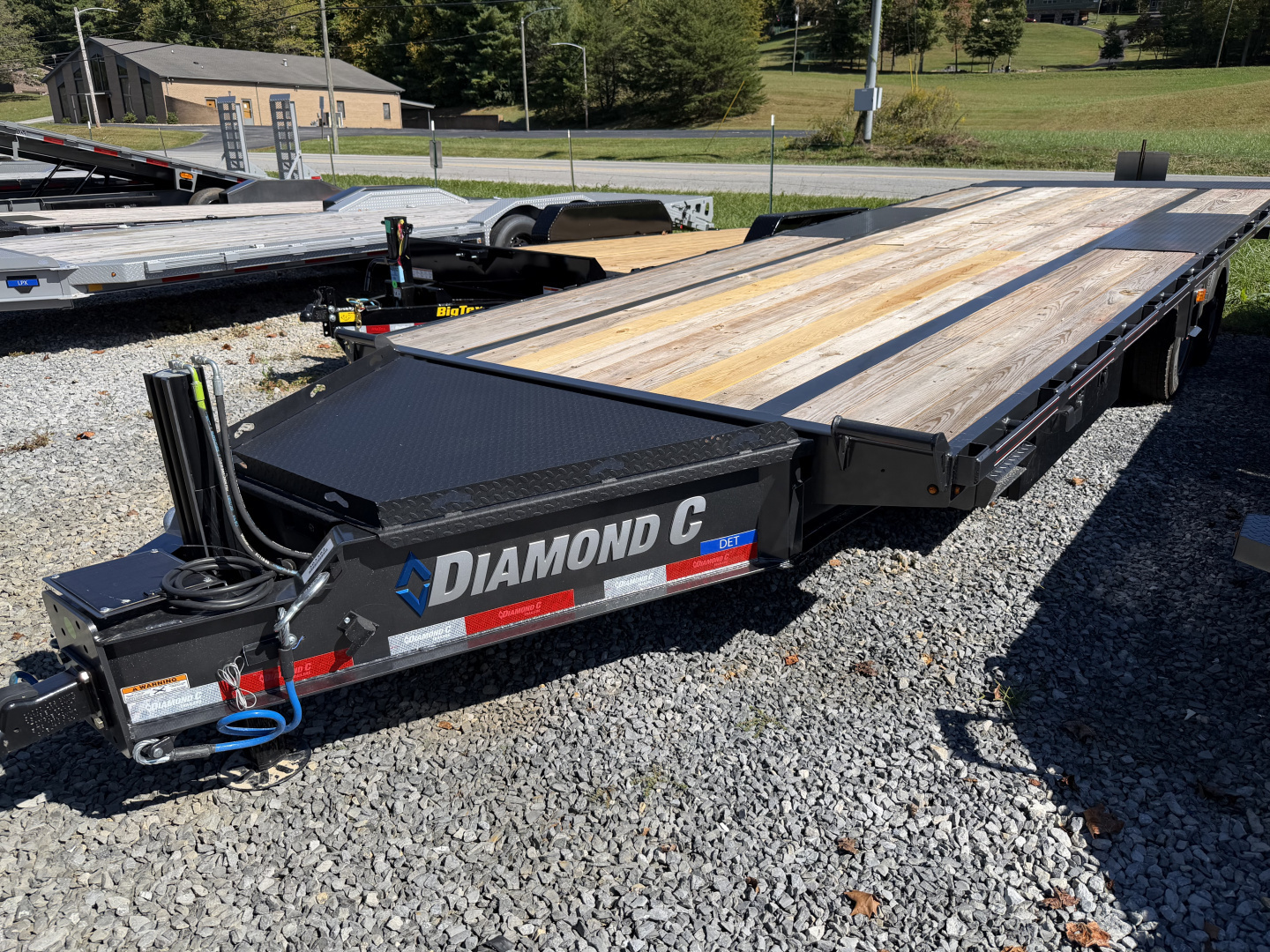 New 2026 Diamond C DET210 DECK OVER POWER TILT TRAILER 102” X24’ WIRELESS REMOTE HYDRO JACK