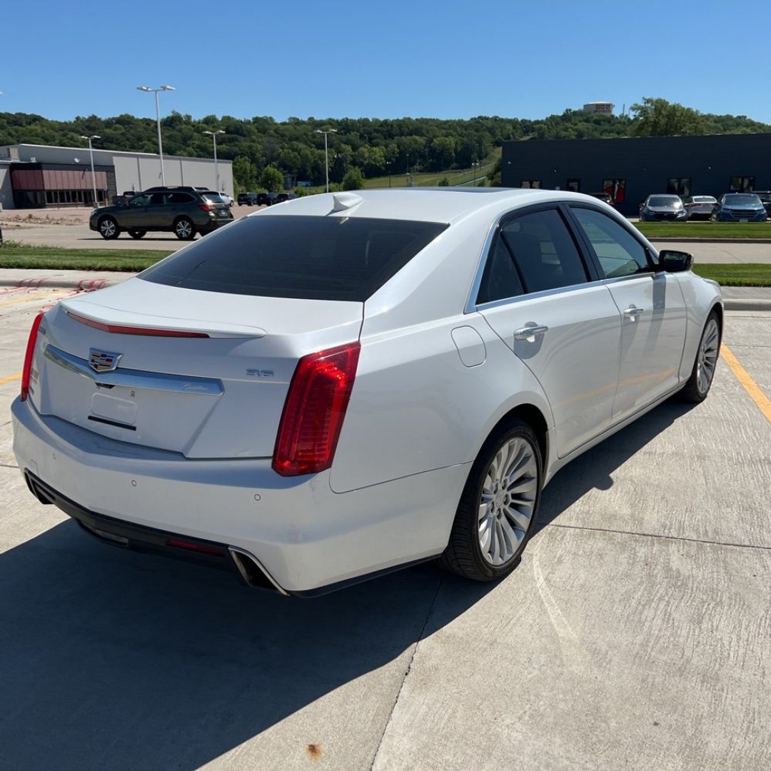 Used 2018 Cadillac cts Car