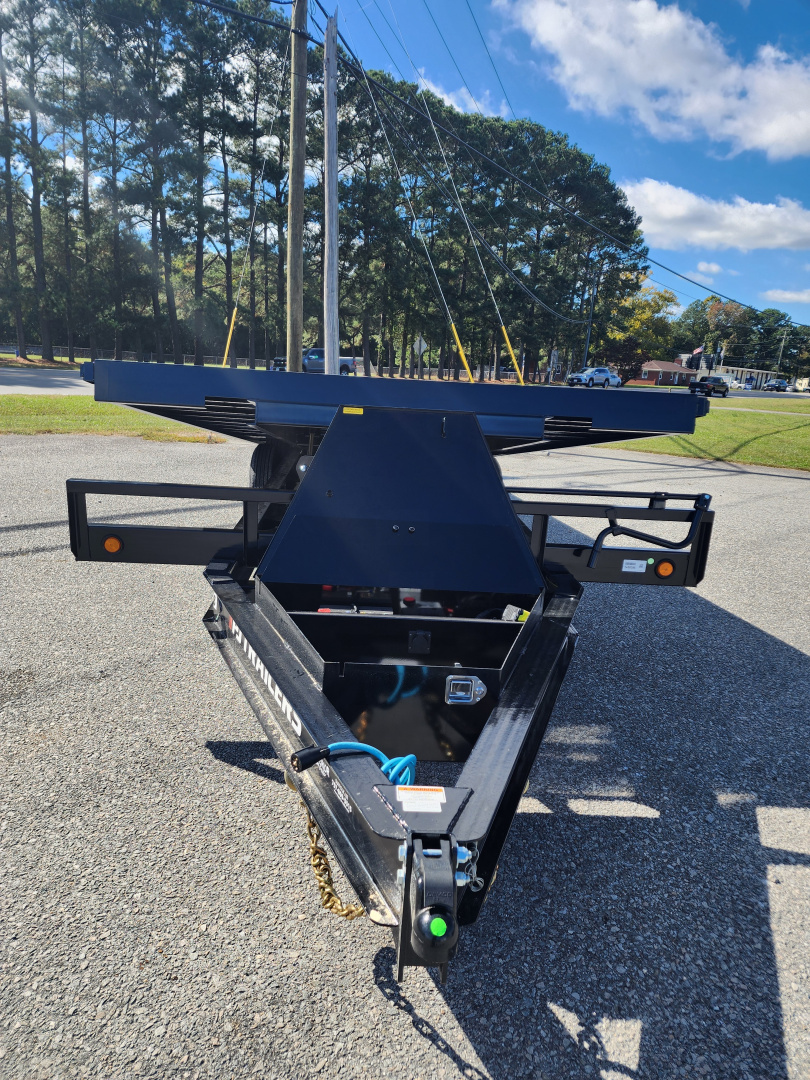 New 2026 PJ Trailers 22ft T8 14K Tilt Tilt Trailer