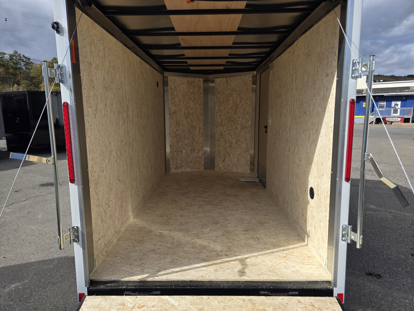 New 2026 Look Trailers ST DLX 6X12 - EXT HEIGHT Cargo / Enclosed Trailer