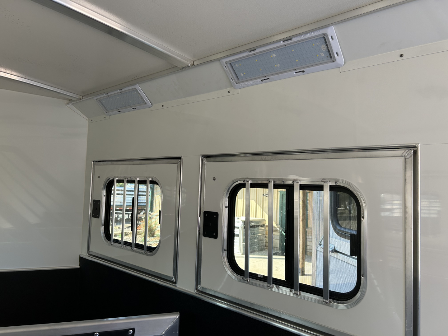 New 2026 Cimarron Norstar 3 Horse LQ