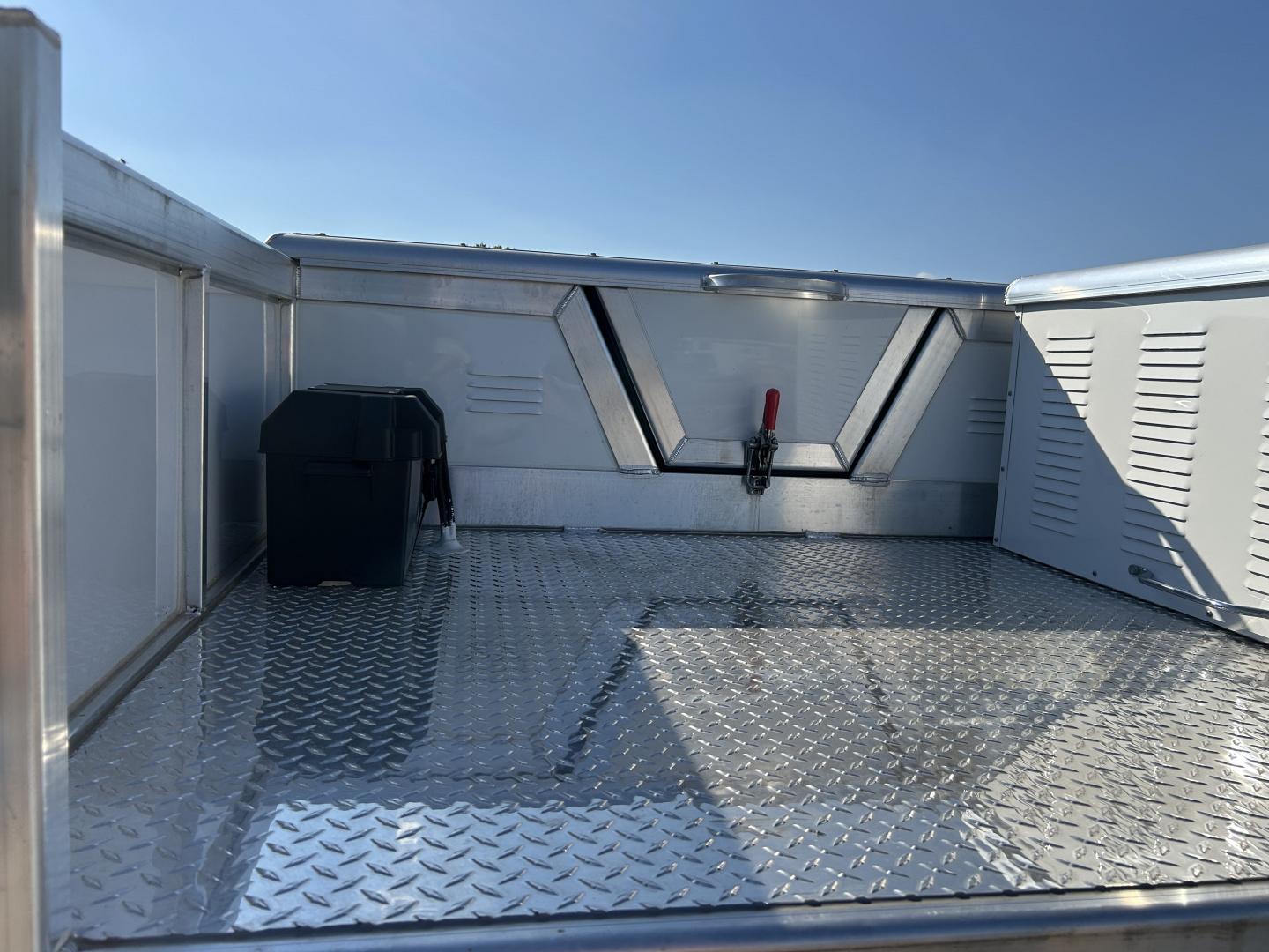 New 2026 Cimarron Norstar 3 Horse LQ