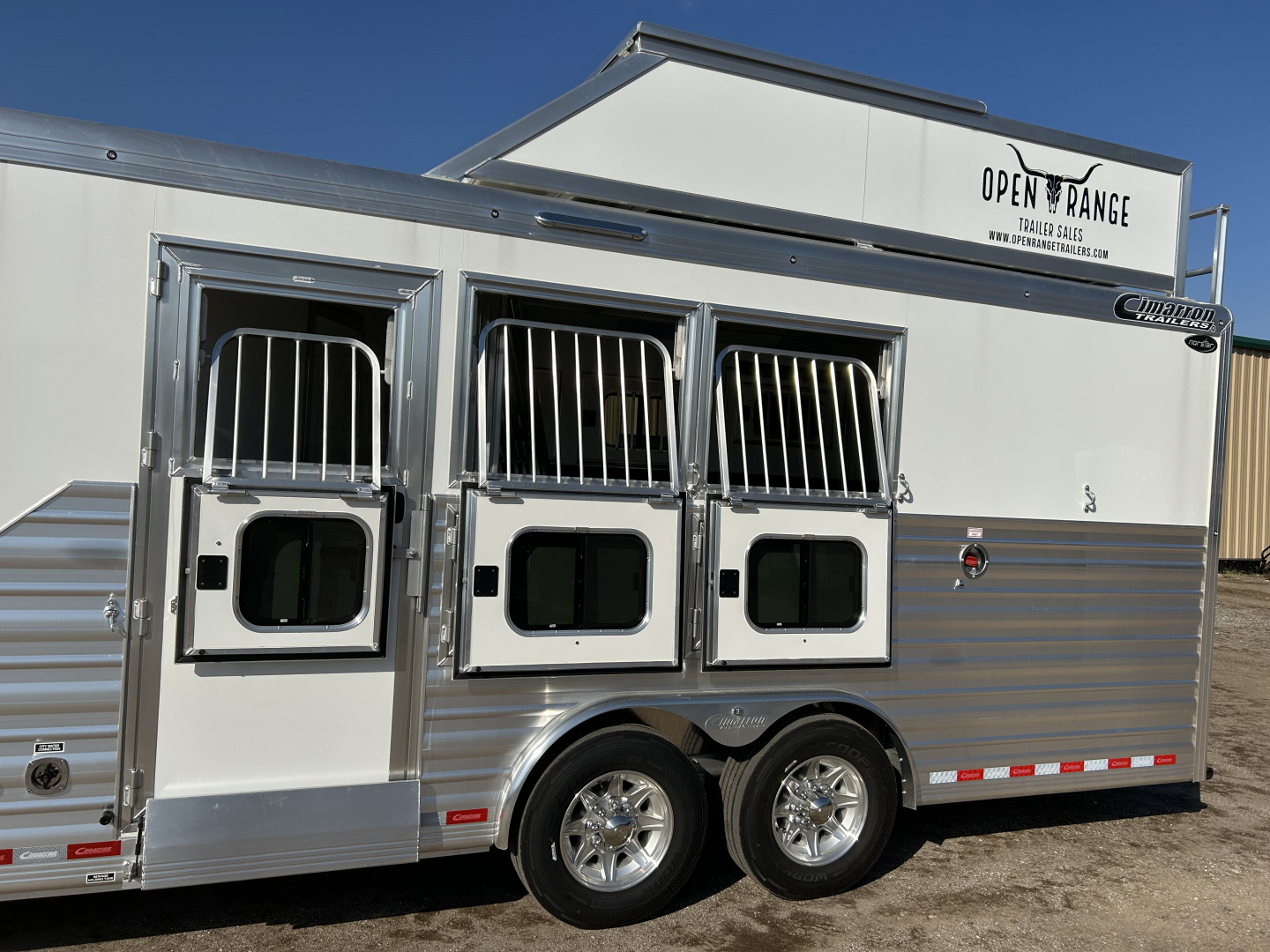 New 2026 Cimarron Norstar 3 Horse LQ