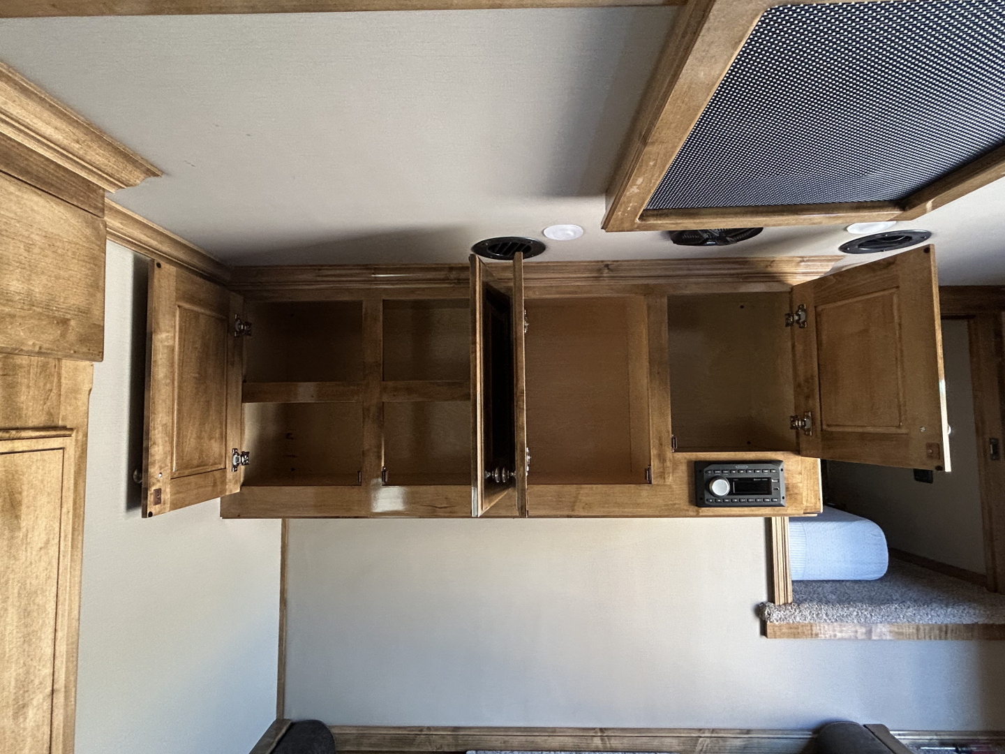 New 2026 Cimarron Norstar 3 Horse LQ