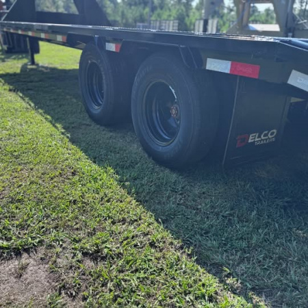New **Halloween Sale** Delco 102x25 10Ton Gooseneck Equipment Trailer